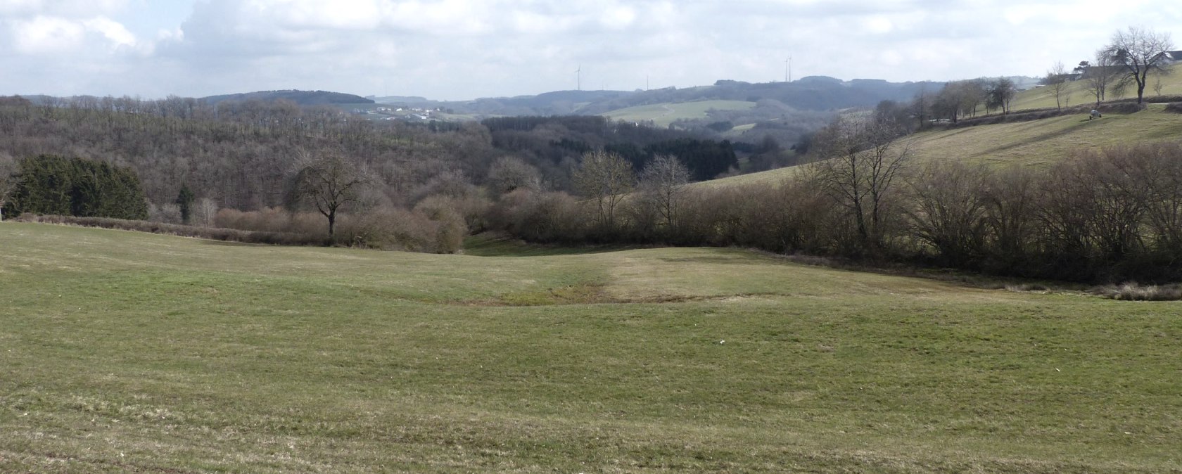 Fernblick bei Kinzenburg, Richtung Prümtal, © Tourist-Information Islek