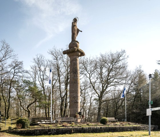 Blick auf die Mariensäule Waxweiler, © Eifel Tourismus GmbH, D. Ketz