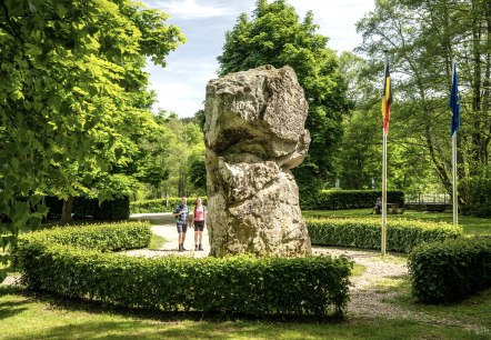 Nat'Our Route 1, Am Europadenkmal in Ouren, © Eifel Tourismus GmbH, Dominik Ketz