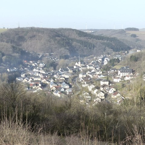 Blick auf Waxweiler, © Tourist-Information Islek, Ingrid Wirtzfeld