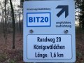 Markierung des barrierearmen Weges BIT20 im Königswäldchen Bitburg, © Tourist-Info Bitburger Land